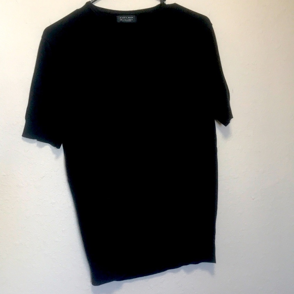 Men’s black short sleeve t-shirt